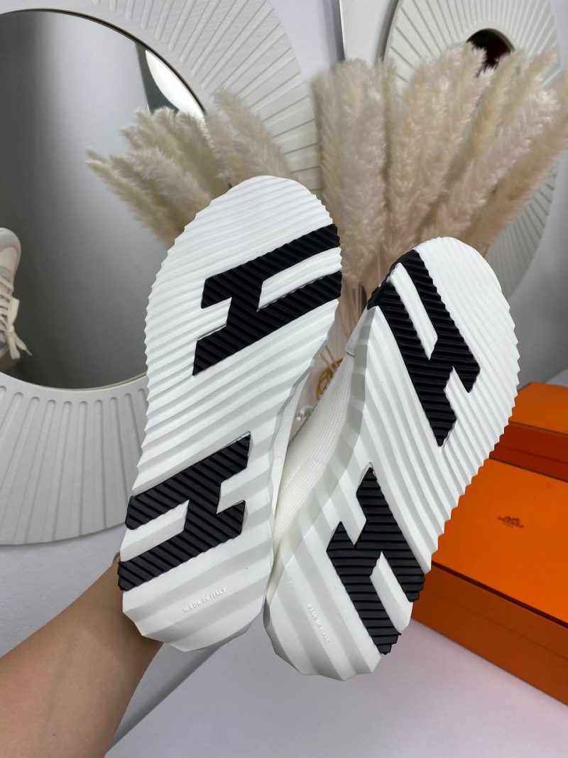 msg-1001308284831-111623