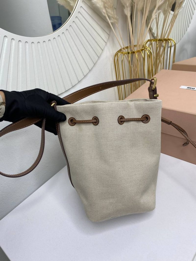 msg-1001308284831-111782