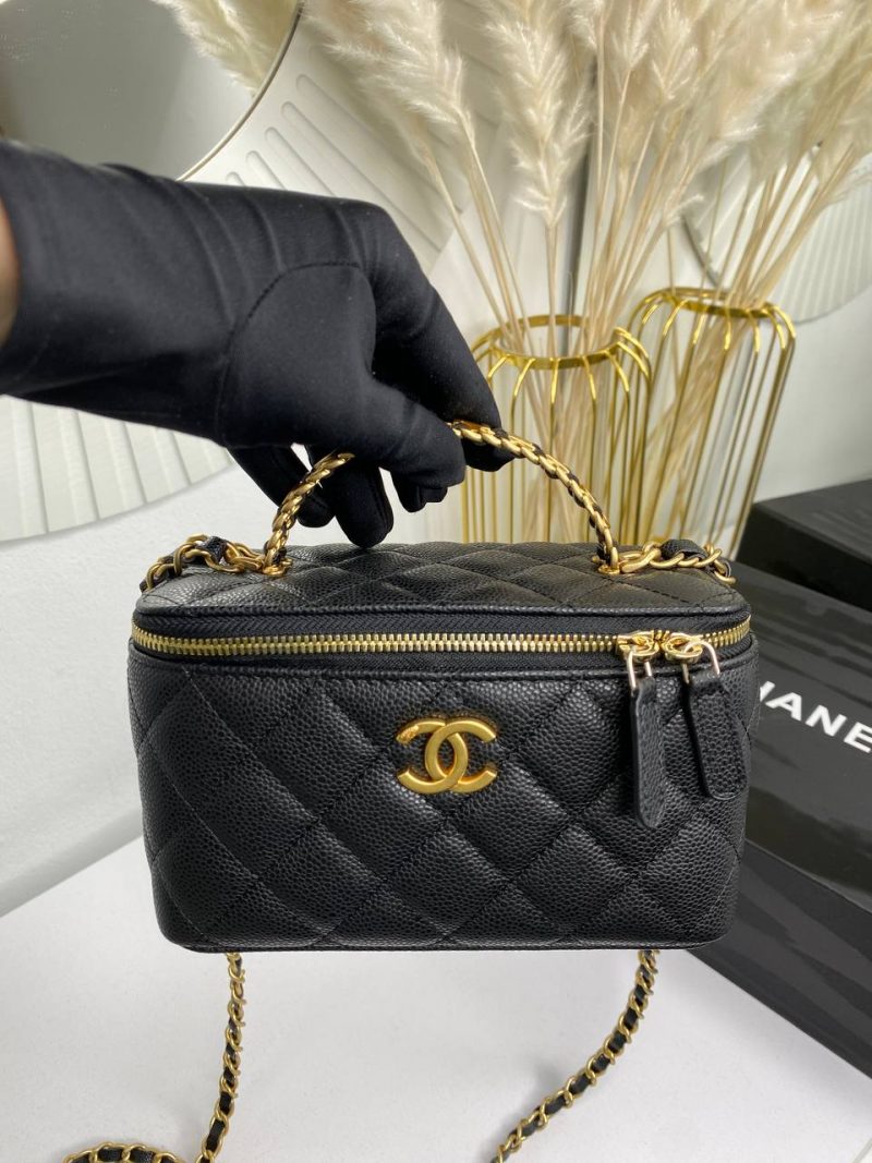 photo_5328171750237790608_y