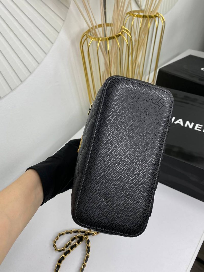 photo_5328171750237790610_y