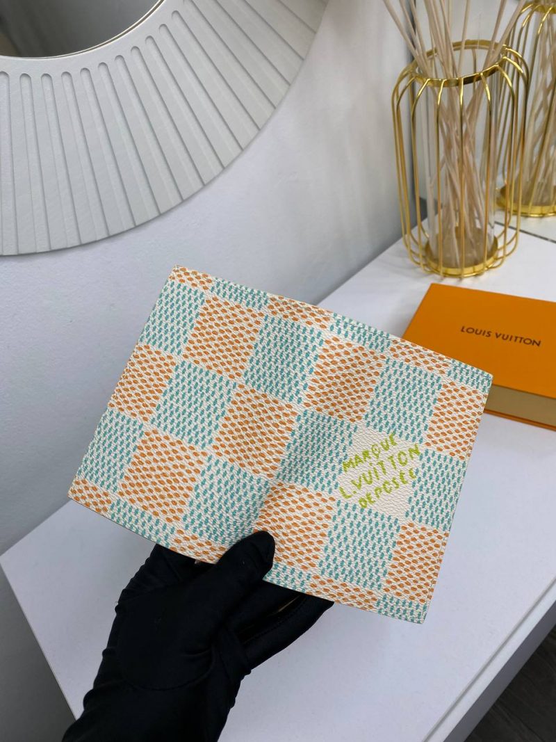 photo_5330317515898869743_y