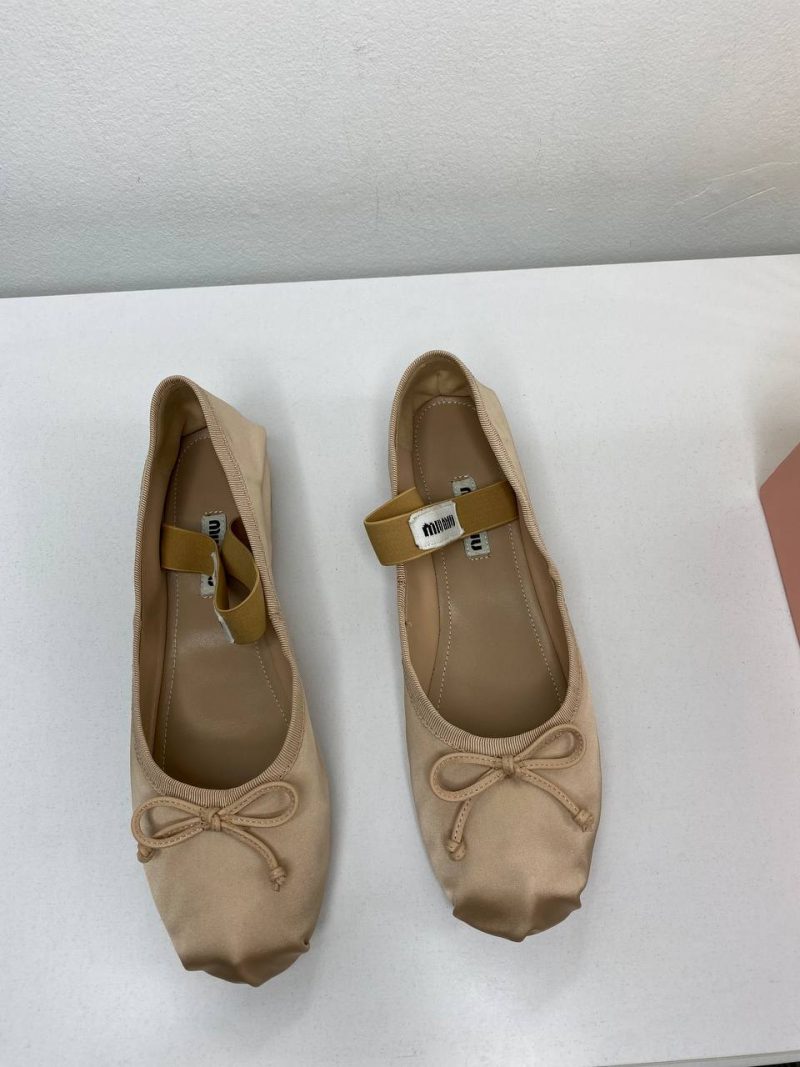 photo_5345954246283092613_y