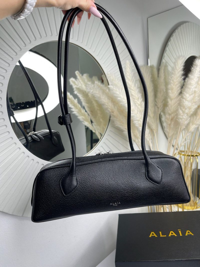 photo_5357138272402398121_y