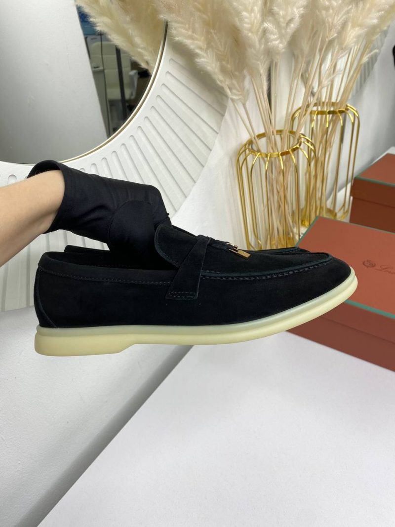 photo_5357167173237332445_y