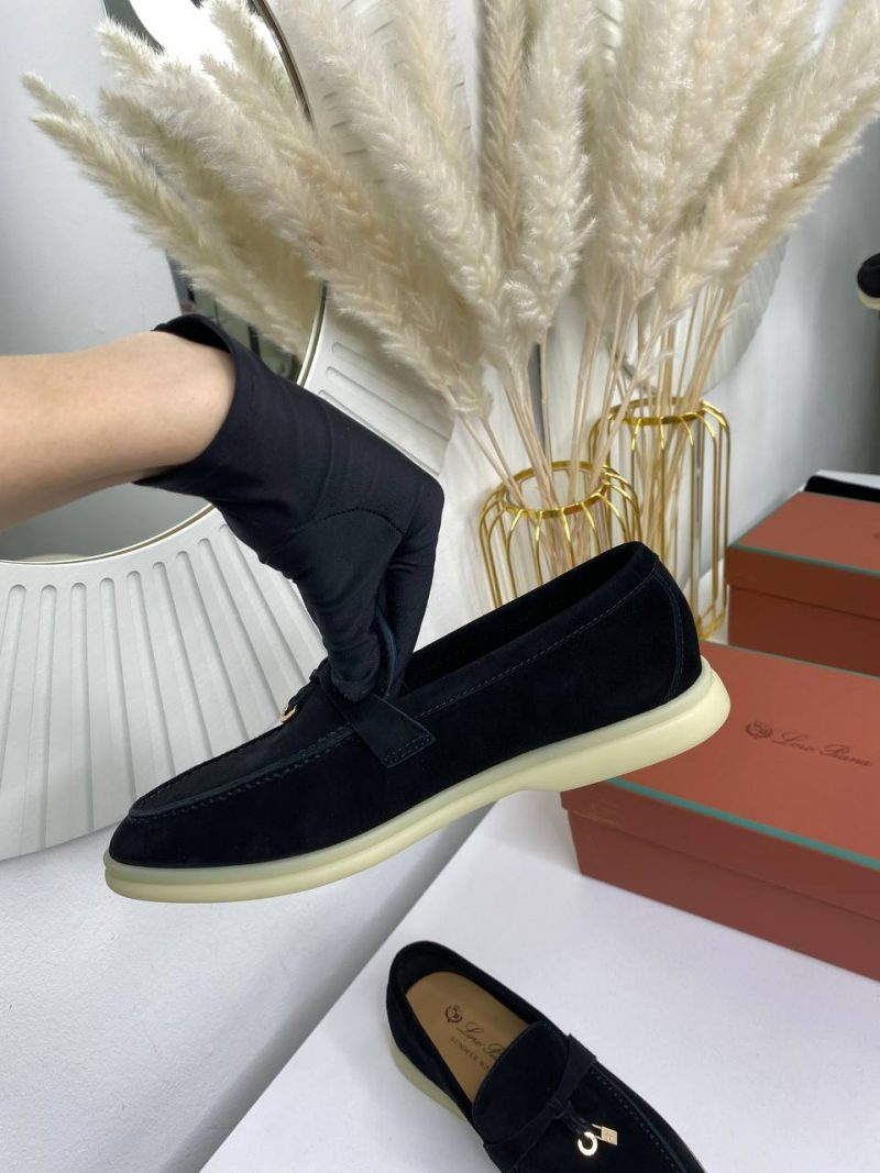 photo_5357167173237332448_y