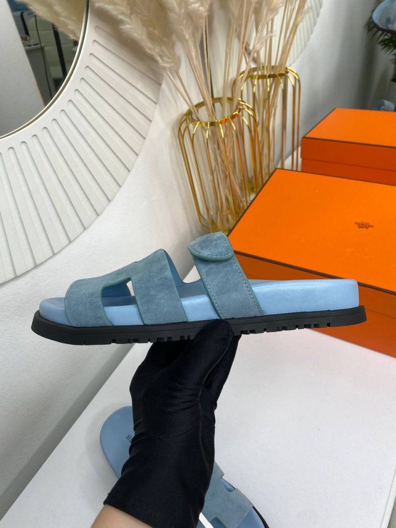 photo_5357167173237332463_y