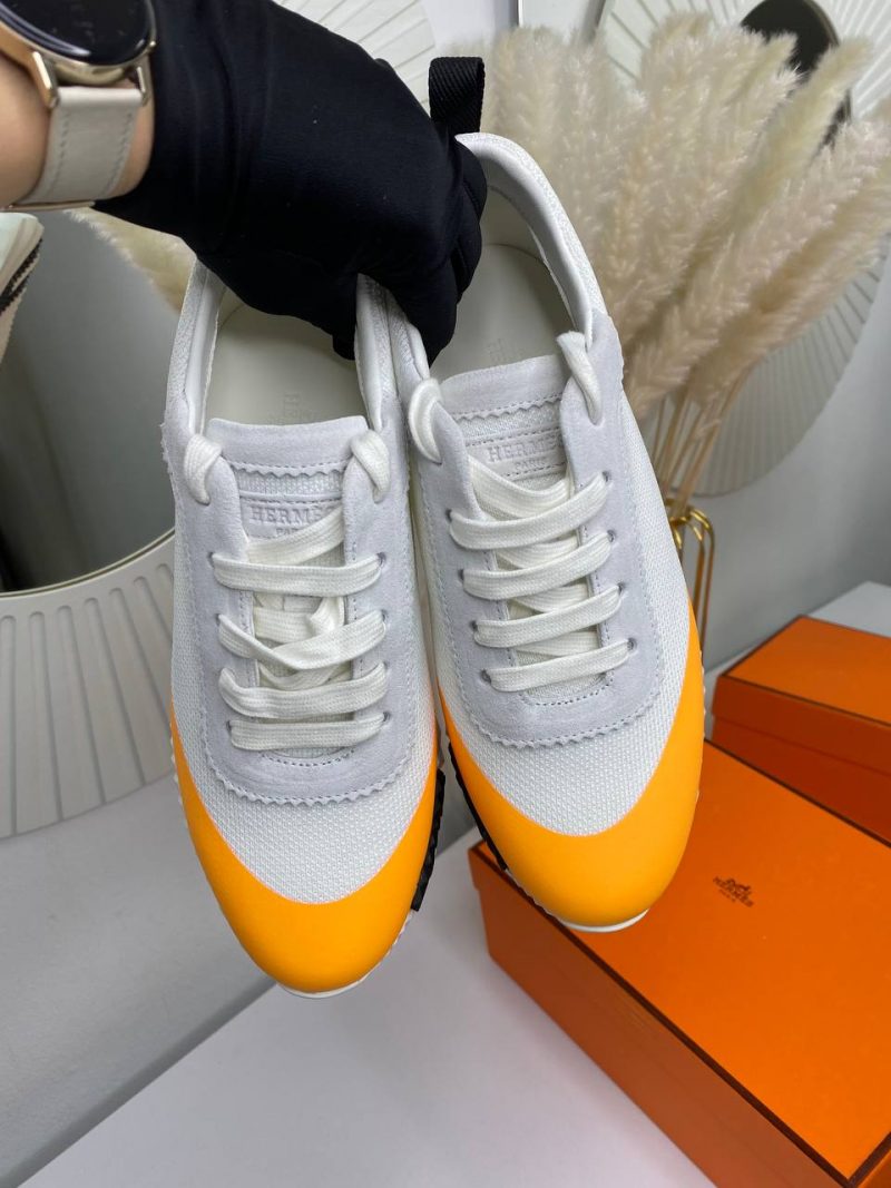 photo_5377564956473547272_y