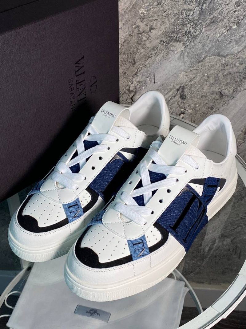 photo_5319178320648198914_y