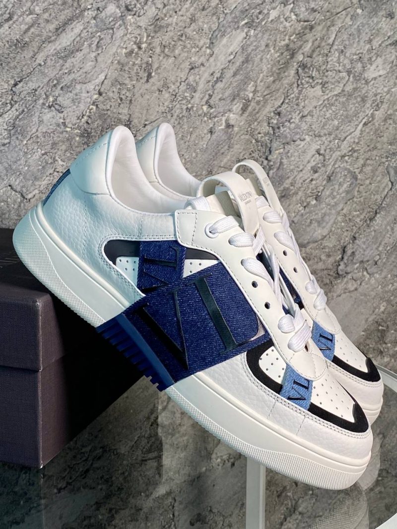 photo_5319178320648198915_y