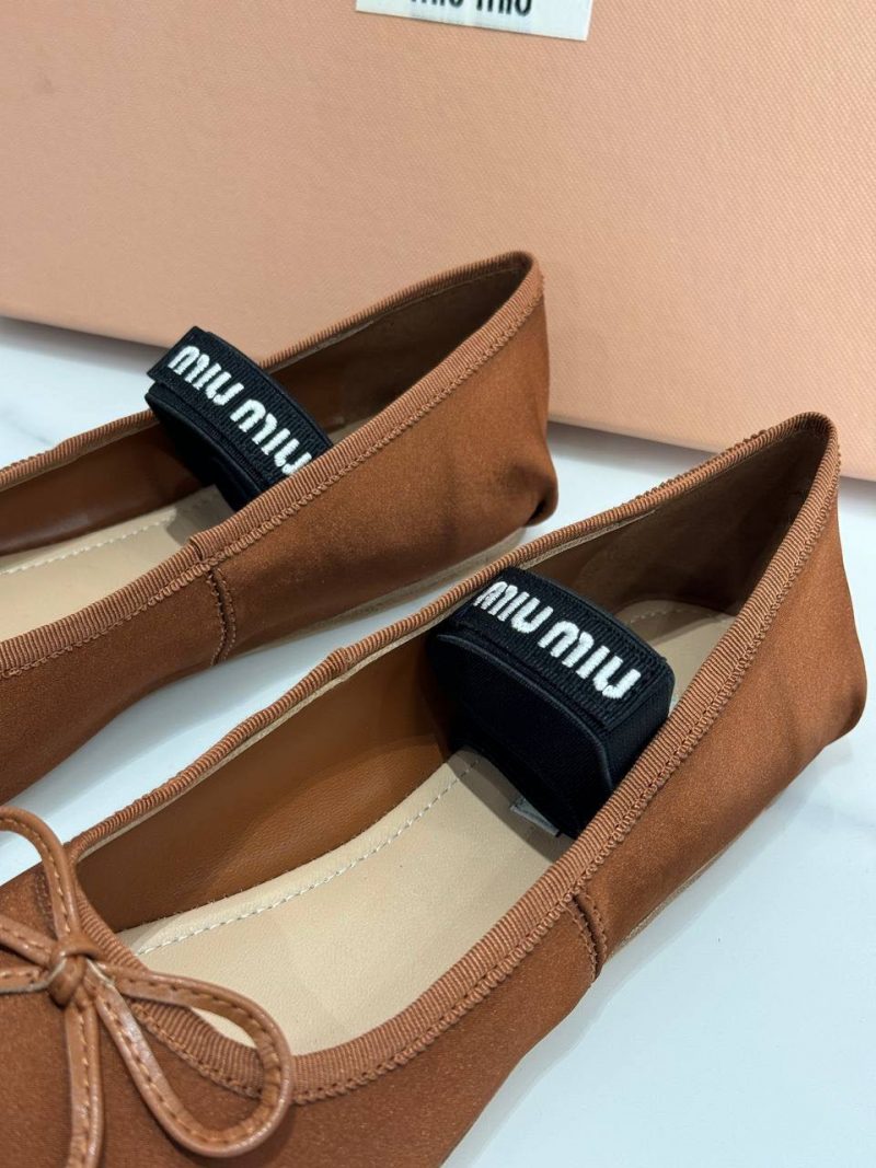 photo_5386484684424338913_y