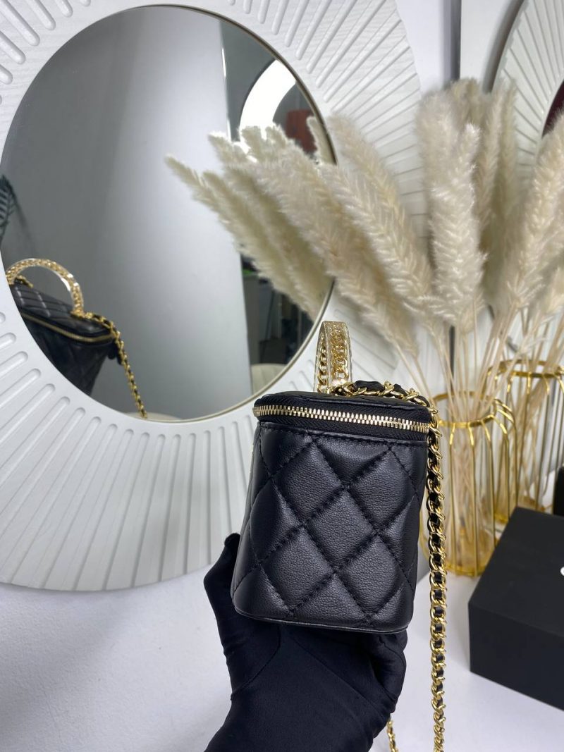 photo_5206500231594762045_y