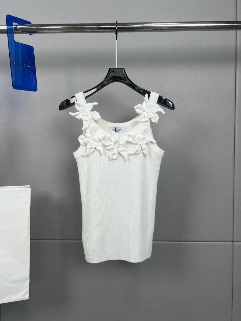 photo_5386484684424339079_y