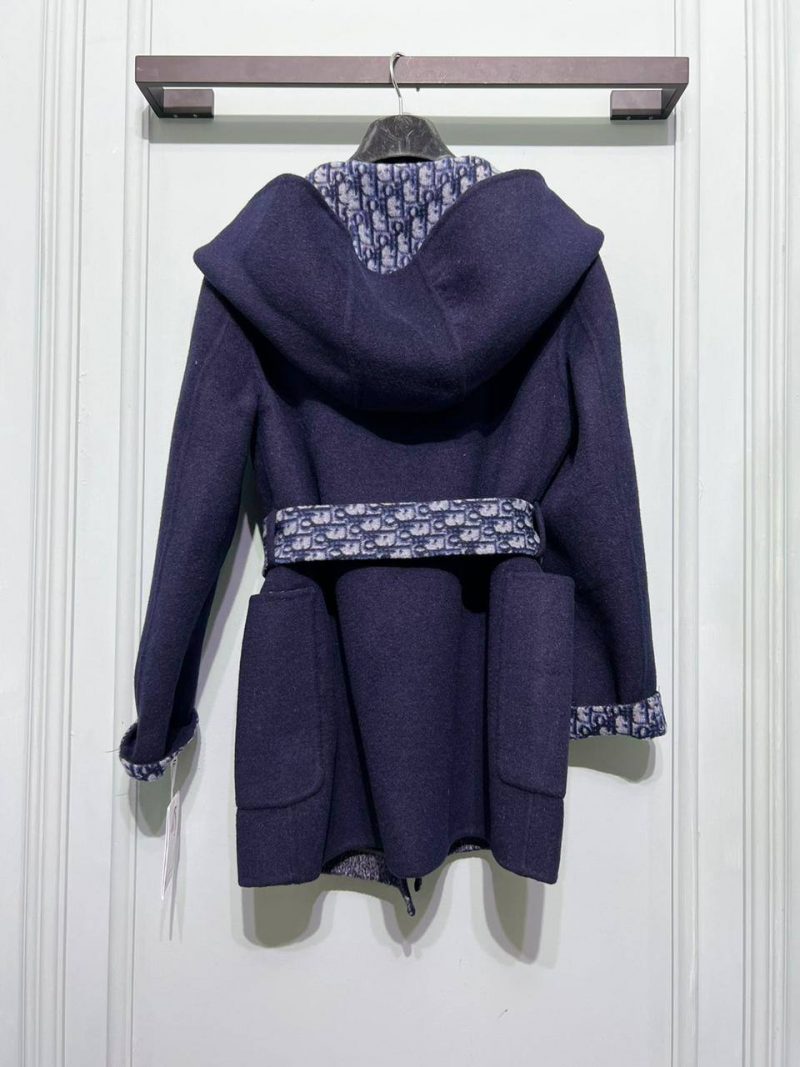 photo_5248985721669281235_y