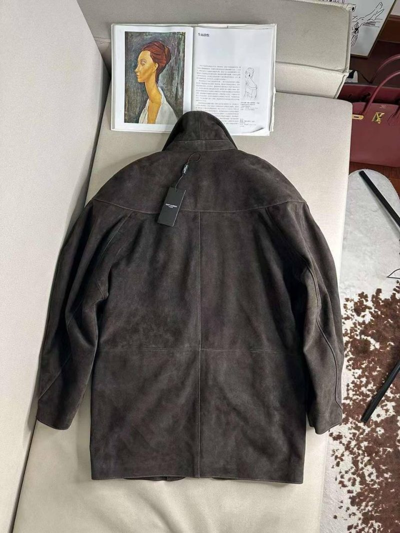 photo_5449905155064586567_y