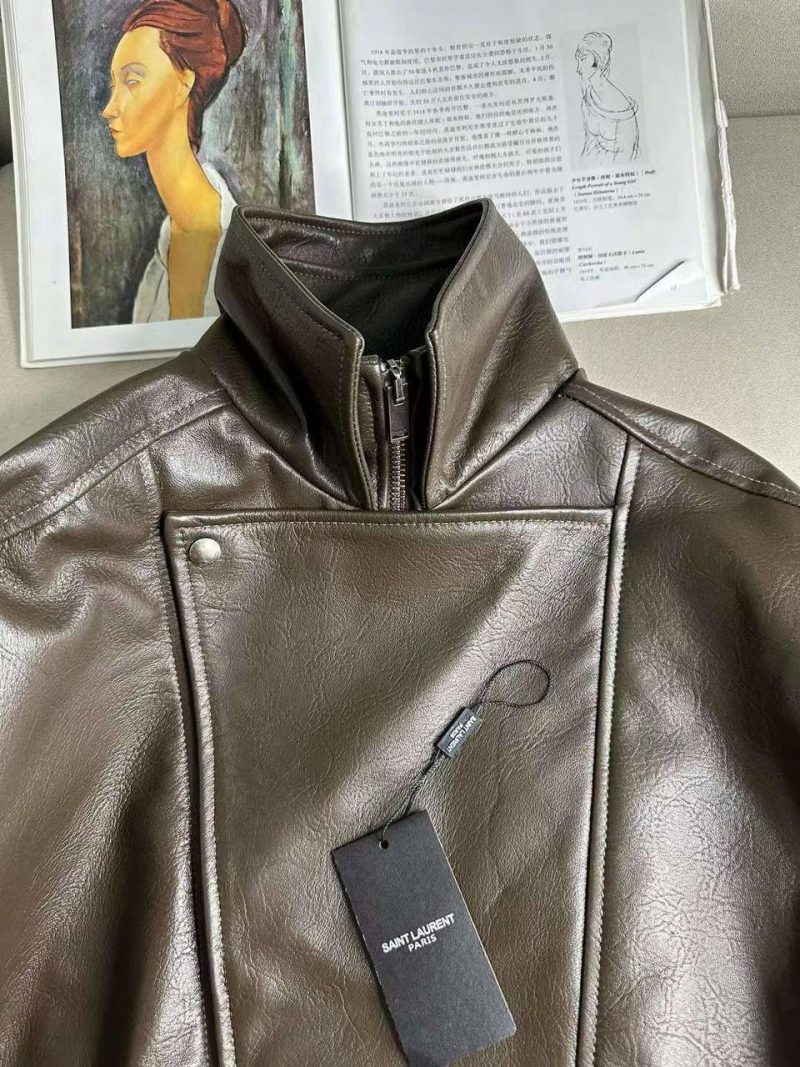 photo_5449905155064586574_y