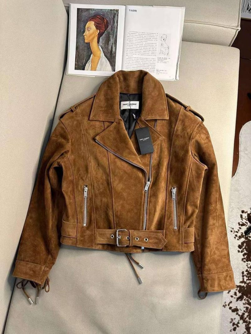 photo_5449905155064586584_y