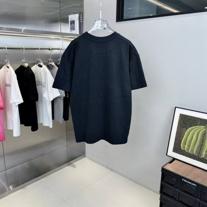 photo_1_2024-12-06_15-21-28