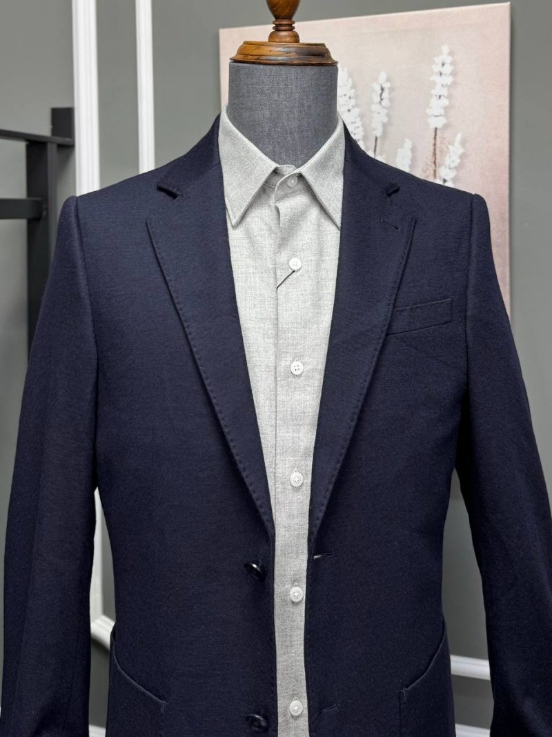 photo_4_2024-12-08_00-37-19