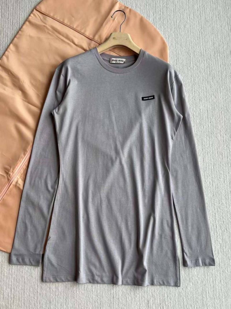 photo_5328073090544036237_y