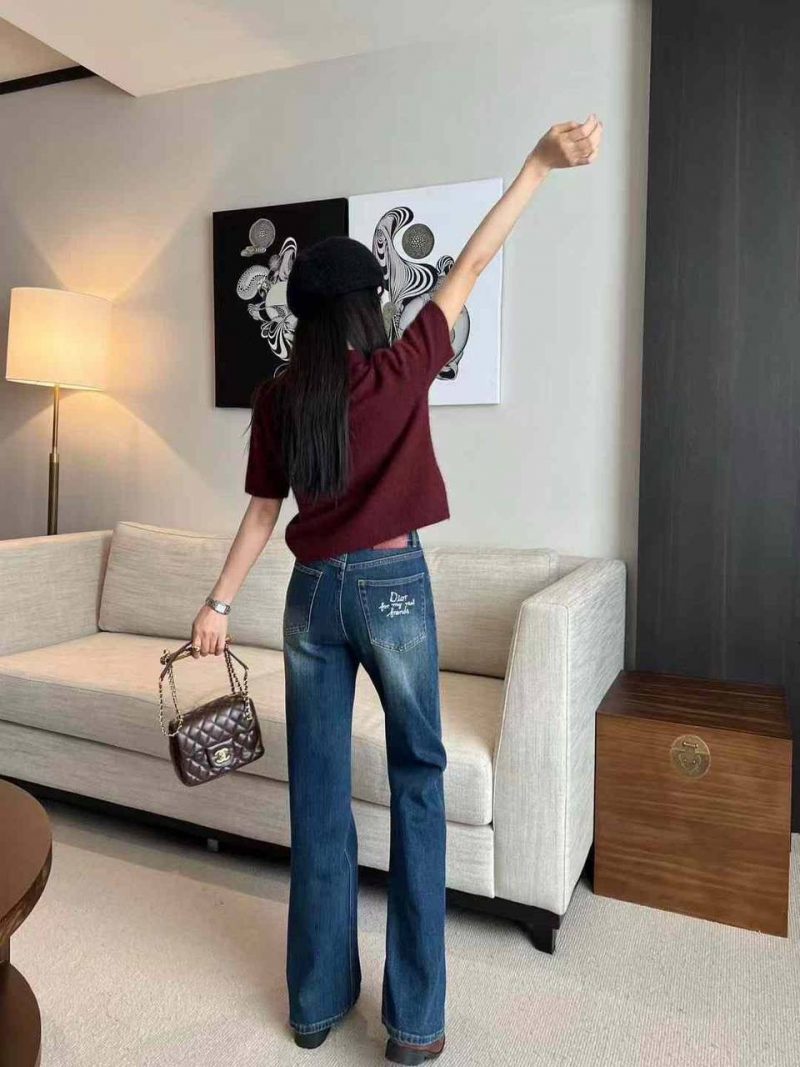 photo_5328073090544036313_y