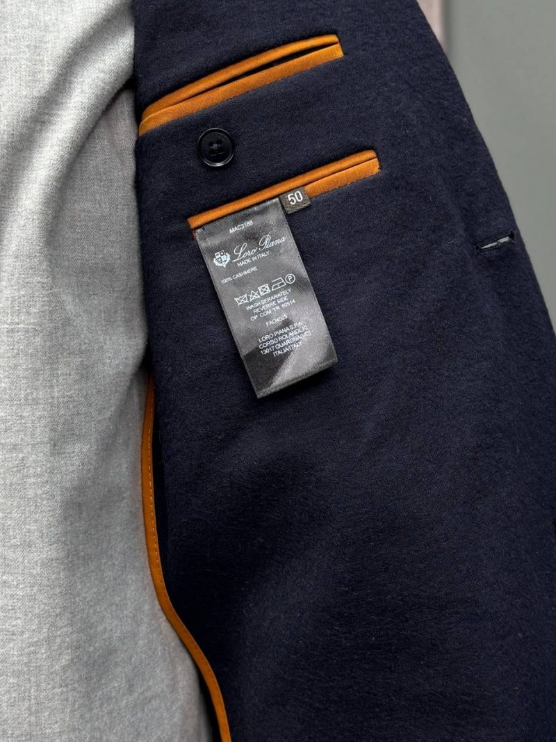 photo_6_2024-12-08_00-37-19