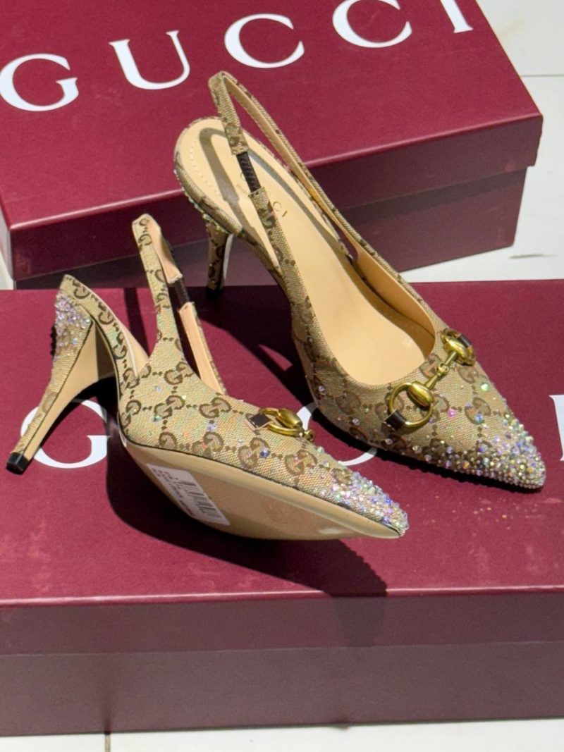 photo_5289766006648074497_y