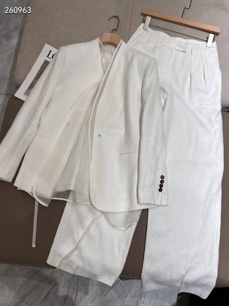 photo_2025-05-06_21-21-21