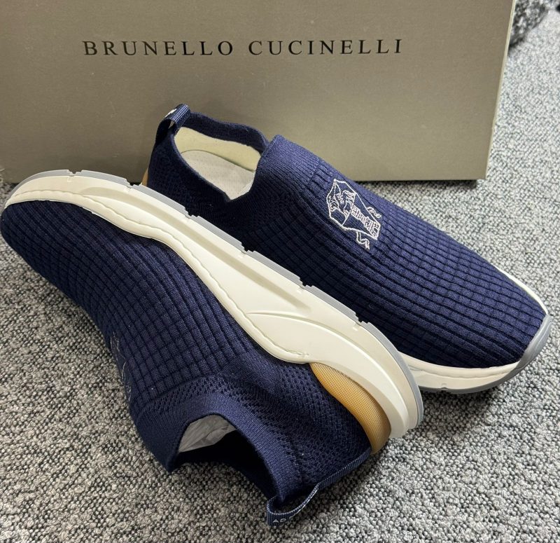 a7fbc169-d47d-41c6-a7a8-18c4ae962a81