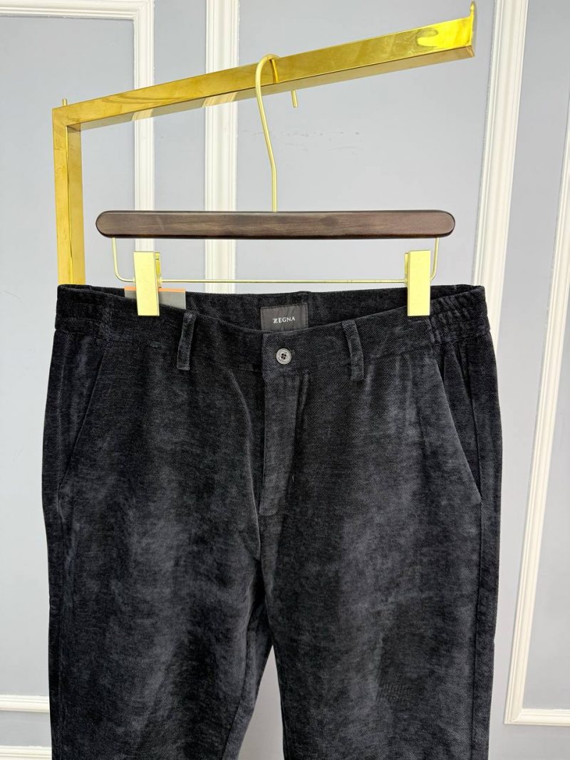 photo_5350792350848384168_y