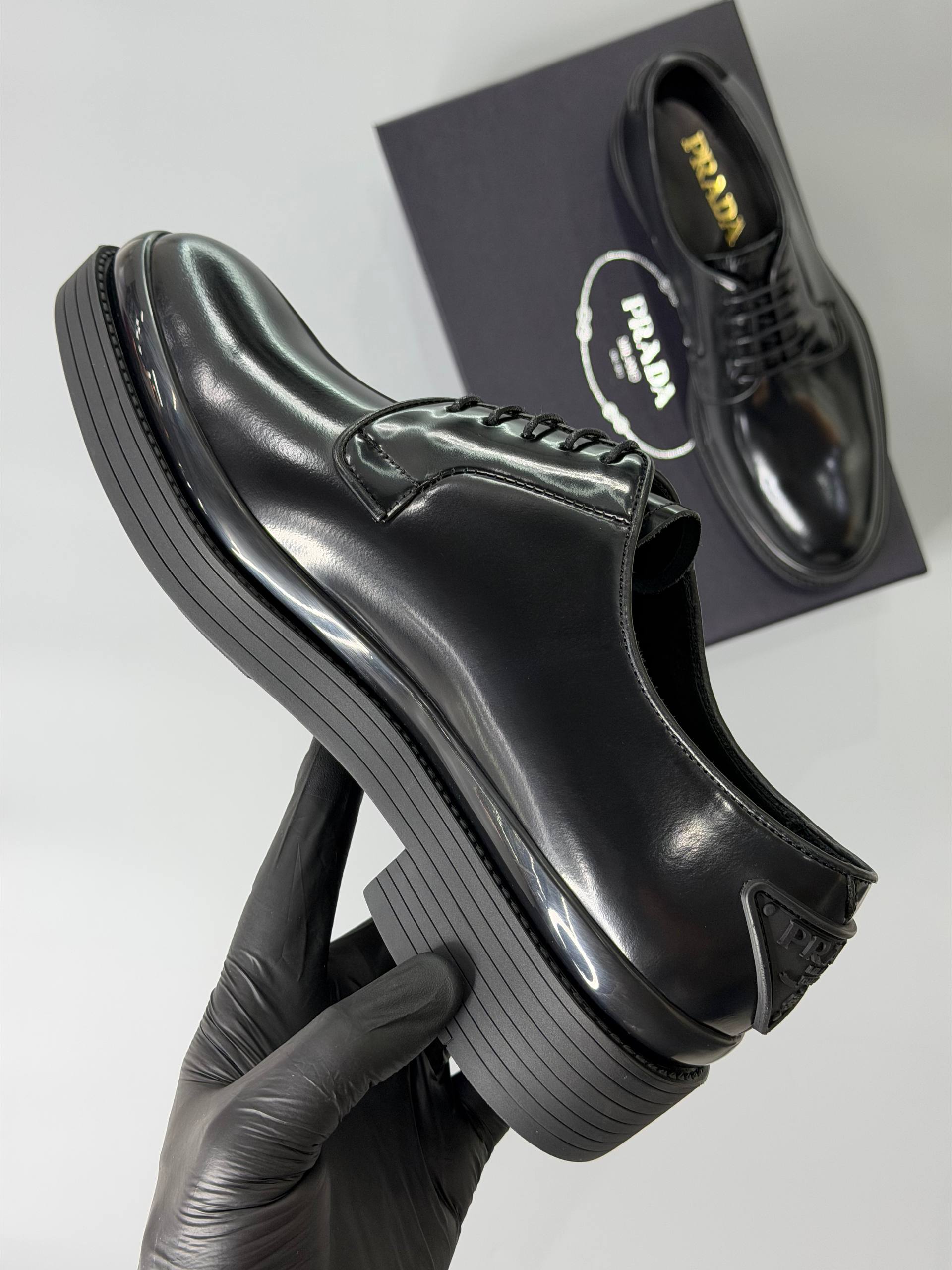 Туфли Prada — изображение 3